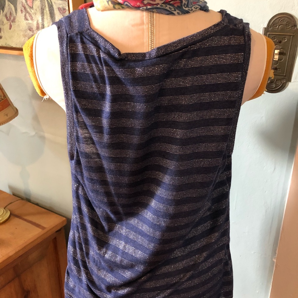 Converse dressy tank - Picture 2 of 4